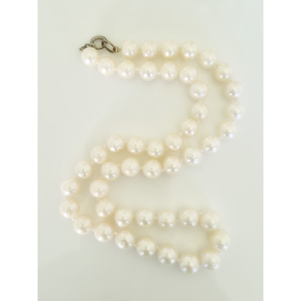 Vintage Sterling Silver Knotted 8mm Cultured Pearl Necklace